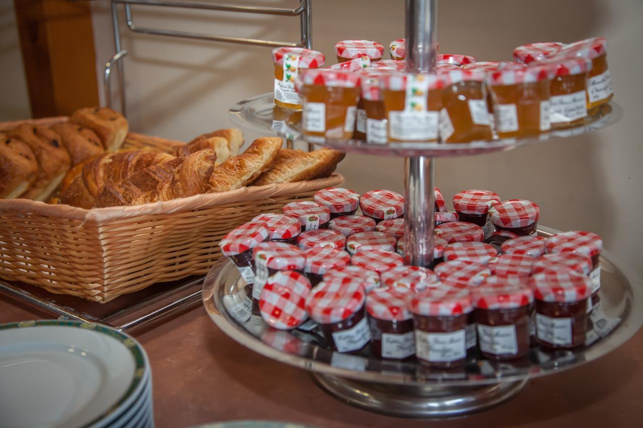 Hotel Centre Port-Royal Saint-Lambert  외부 사진